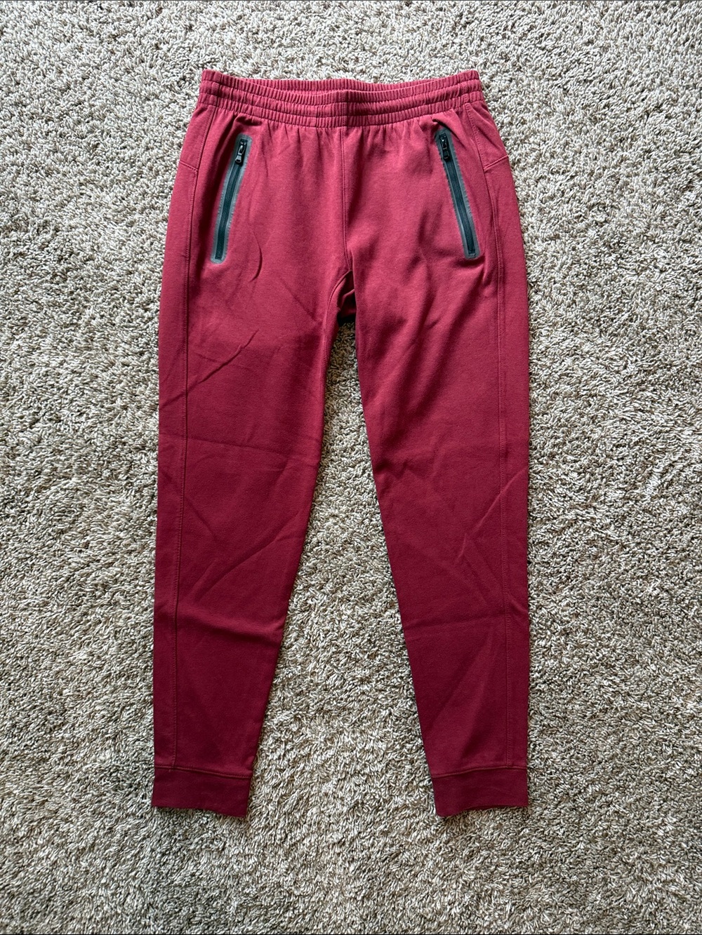 Old Navy Dynamic Fleece Jogger Sweatpants ‘Cherry Fizz’